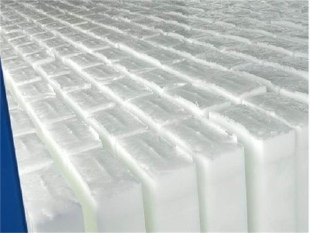 揭秘上城良臣制冰厂：降温冰块背后的神秘制作工艺